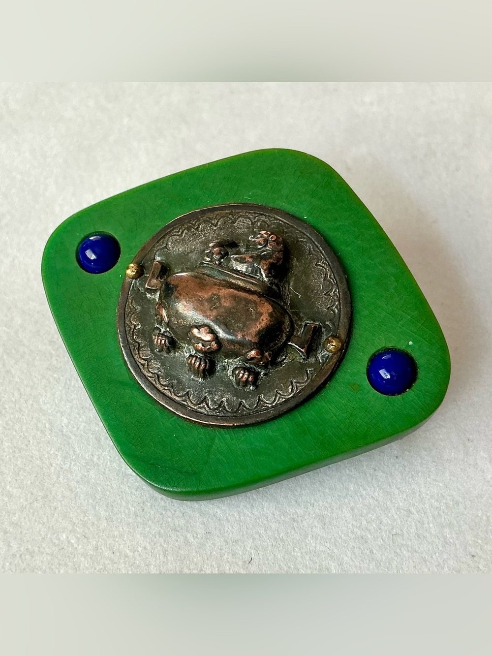 Vintage Foo Dog Sitting in Censer - Copper on Bakelite or Celluloid Brooch